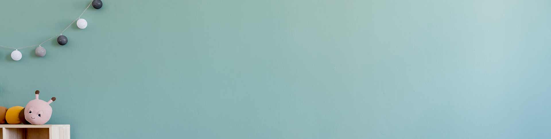 Seamless wall painting